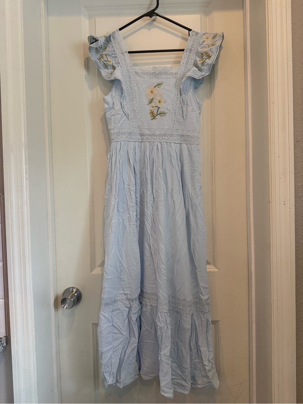 Light/ Powder Blue Floral Embroidered Ruffle Midi dress - Medium (NWOT)